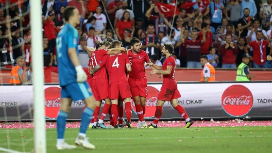 A Milli Futbol Takımı, İsveç karşısında