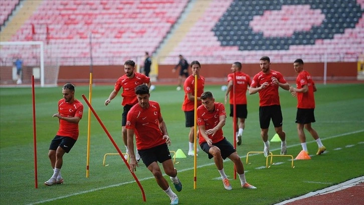 A Milli Futbol Takımı, Japonya maçı hazırlıklarına başladı