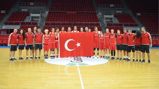 A Milli Kadın Basketbol Takımı'nın çeyrek finaldeki rakibi İspanya