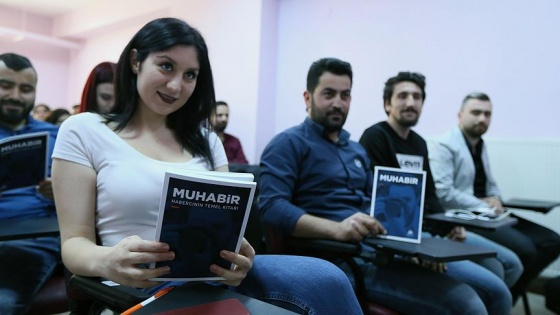 'Muhabir' kitabı gazetecilik öğrencilerine kaynak oldu