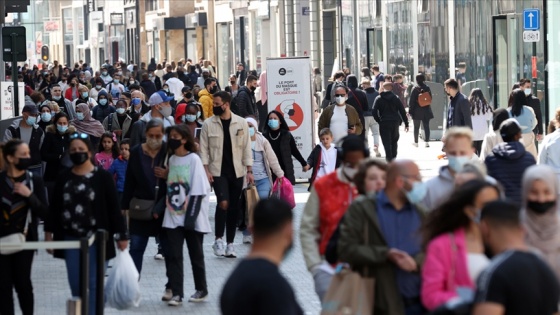 AB ülkeleri Kovid-19 aşısı yaptıranlara sınırları açmaya hazırlanıyor