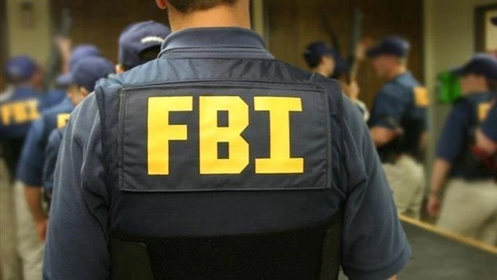 ABD'de FBI'yı eleştiren ajan, gizli bilgi sızdırdığı gerekçesiyle gözaltına alındı