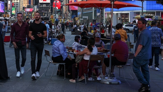 ABD'de son 24 saatte 530 kişi Kovid-19 nedeniyle hayatını kaybetti