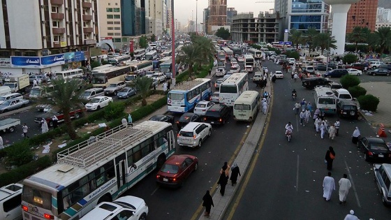 ABD'den Suudi Arabistan'ın 'kadınlara ehliyet' kararına destek