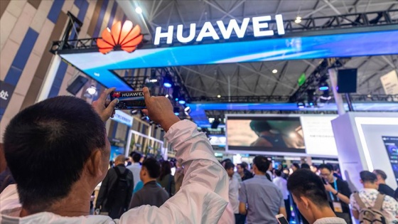 ABD'nin Huawei ambargosu satıştaki telefonları kapsamıyor