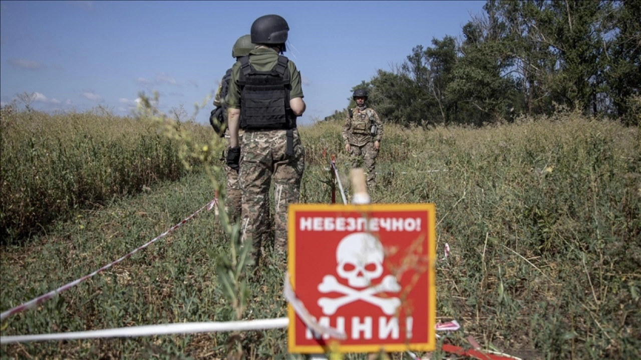 ABD, Ukrayna'nın Rusya'ya karşı ABD üretimi antipersonel kara mayınlarını kullanmasına izi