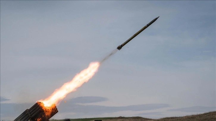 ABD'nin gönderdiği HIMARS füze sistemi Ukrayna'ya ulaştı