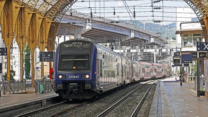 AB'nin 18 yaşındaki gençlere vereceği 35 bin tren bileti için yarın son gün