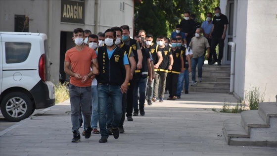 Adana'da firari hükümlülere yönelik şafak operasyonu düzenlendi