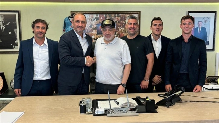 Adana Demirspor, teknik direktörlüğe Michail Valkanis'i getirdi