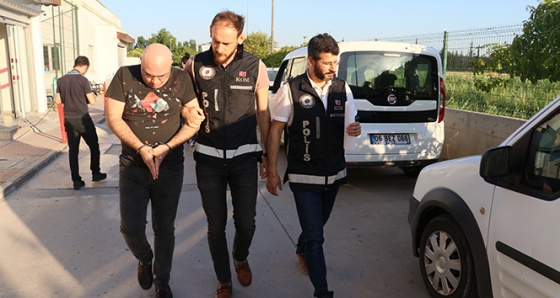 Adana merkezli 17 ilde FETÖ operasyonu: 27 gözaltı kararı