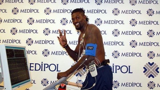 Adebayor Medipol Başakşehir'de