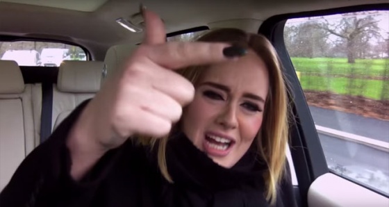 Adele, rap şarkı söyledi