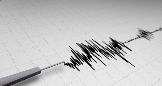 Adeniz'de 4,2 büyüklüğünde deprem