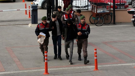 Afganlarla sınırı geçerken yakalanan FETÖ şüphelileri tutuklandı