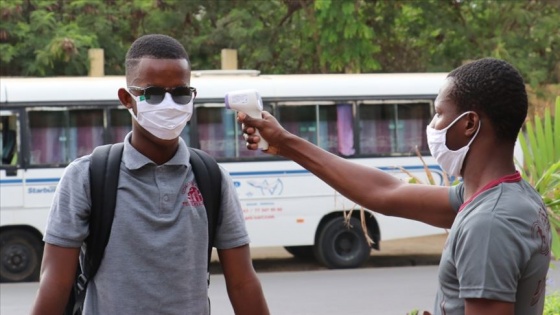 Afrika Birliği: Kovid-19 krizi kıtanın zayıf yönlerini açığa çıkardı