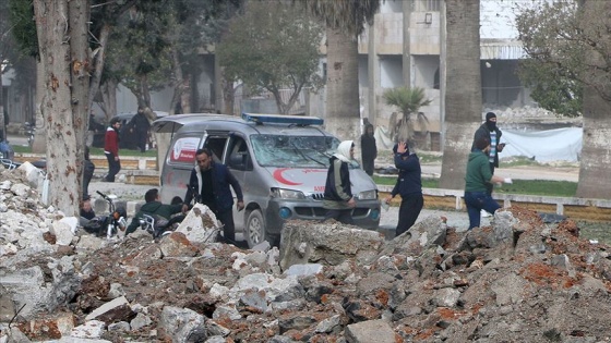 Afrin ve İdlib'de eş zamanlı bombalı saldırılarda 2 kişi öldü, 16 kişi yaralandı