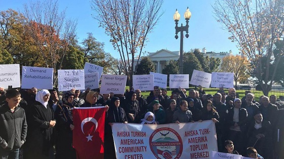 Ahıska Türkleri Beyaz Saray önünde toplandı