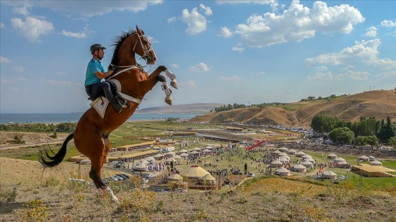 Ahlat'ta Malazgirt Zaferi coşkusu