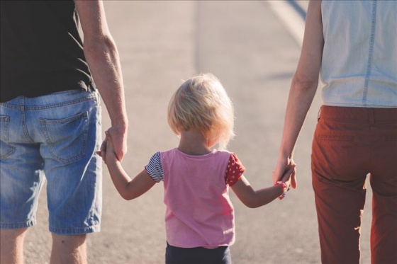 Aile hekiminden ailelere uyarı: Sevgi ve ilgi çocukları sağlıklı tutuyor