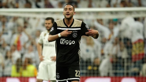 Ajax'ta yılın en iyi futbolcusu Hakim Ziyech seçildi