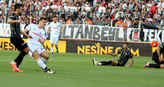 Akhisar Belediyespor 3-3 Beşiktaş (Maç özeti)