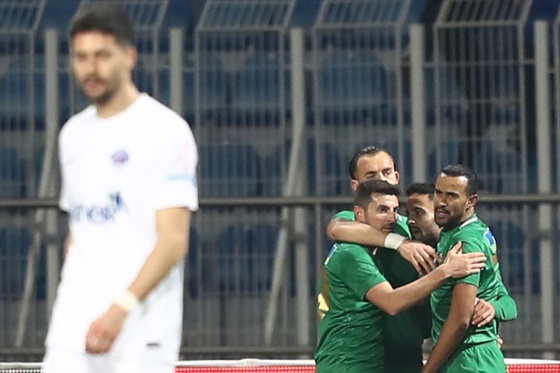 Akhisarspor yarı finale yükseldi