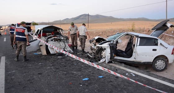 Aksaray'da düğün konvoyunda kaza: 3 ölü, 3 yaralı