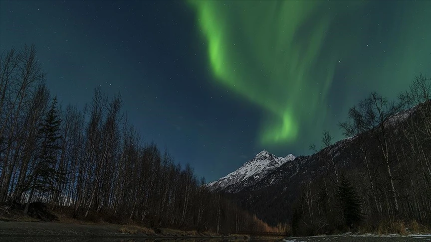 Alaska’da Geceyi Aydınlatan Mucize: Kuzey Işıkları