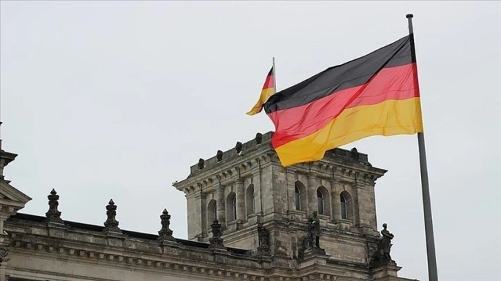 Alman AfD, Avrupa Parlamentosunda yeni bir aşırı sağ grup kurmayı planlıyor