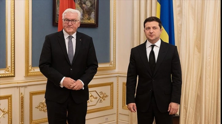 Almanya Cumhurbaşkanı Steinmeier, Zelenskiy ile telefonda görüştü