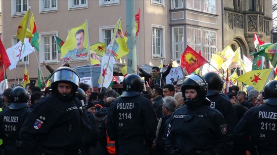 Almanya'da PKK yandaşları devlet radyo televizyonunu işgale kalkıştı