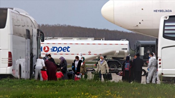 Almanya'daki 580 Türk vatandaşı Türkiye'ye getirildi