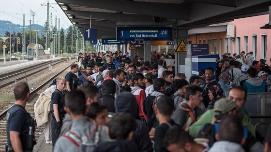 'Almanya’ya 2015'te 890 bin sığınmacı geldi'