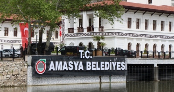 Amasya Belediyesi tabelasına 'T.C.' ibaresi eklendi