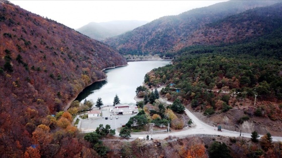 Amasya'daki Boraboy Gölü izole tatil geçirmek isteyenlerden ilgi görüyor