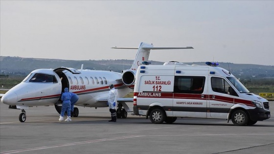 Ambulans uçak koronavirüs şüphesi bulunan genç kız için havalandı