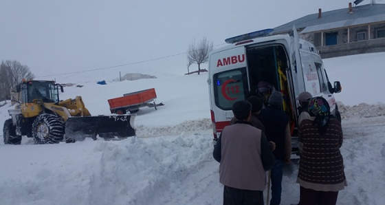 Ambulansa yürüyerek bindi, hastanede kurtarılamadı