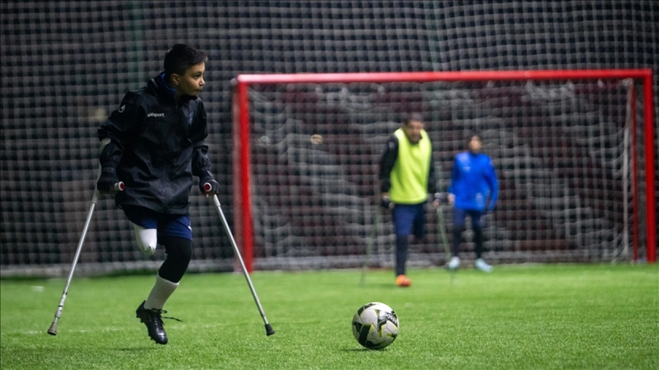 Amputenin "Arda Güler"i, milli futbolcuyla tanışmanın hayalini kuruyor