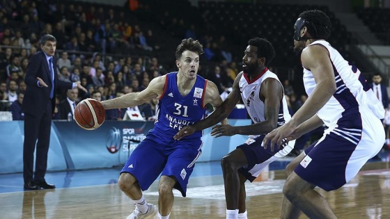 Anadolu Efes lig sonuncusuna karşı zorlandı