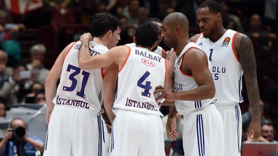 Anadolu Efes Maccabi FOX deplasmanında