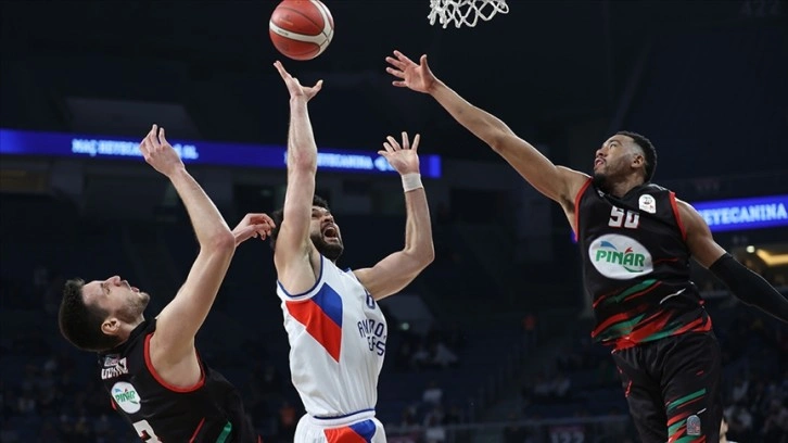 Anadolu Efes-Pınar Karşıyaka play-off çeyrek final serisinde ikinci maç oynanacak