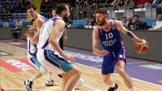 Anadolu Efes'te ayrılık