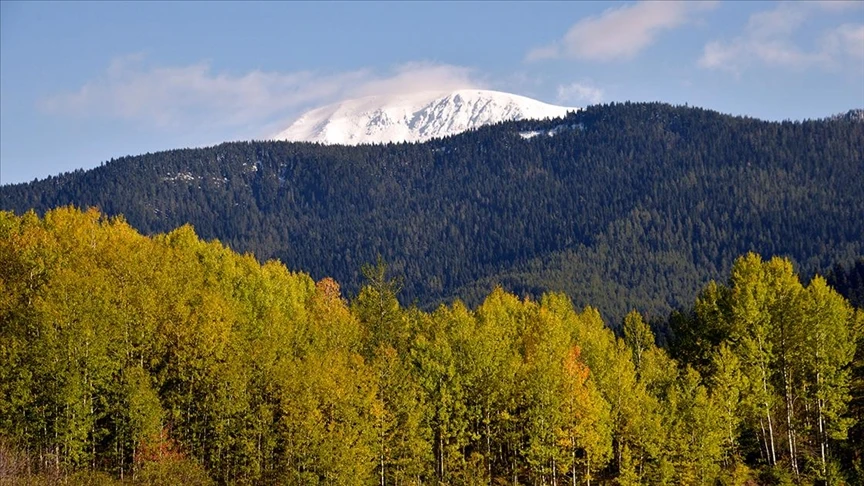 "Anadolu'nun yüce dağı" Ilgaz'da kış ve sonbahar aynı anda yaşanıyor