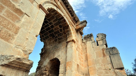 Anavarza için hedef 'UNESCO kalıcı miras listesi'