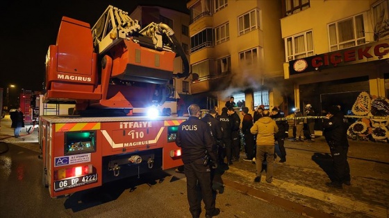 Ankara'da bir apartmanda çıkan yangında 3 kişi öldü