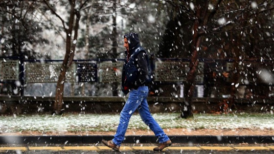 Ankara'da kar yağışı