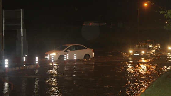 Ankara'da sağanak ve dolu