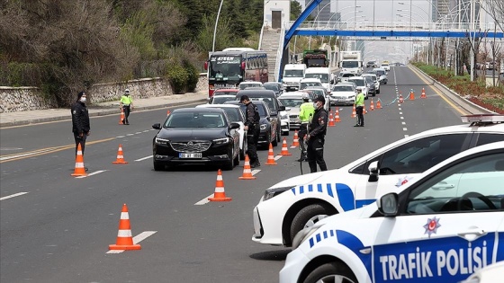 Ankara'da tam kapanmada istisna kapsamındakilere sıkı denetim uygulanıyor