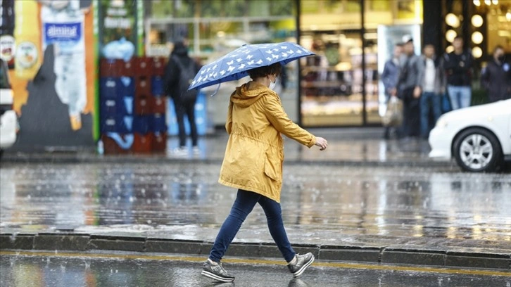 Ankara'da kuvvetli gök gürültülü sağanak geçişleri bekleniyor